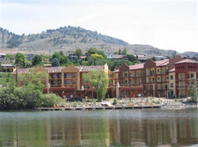 Village On The Lake Osoyoos Exterior photo